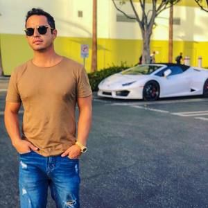 Meet your Posher, Thomas